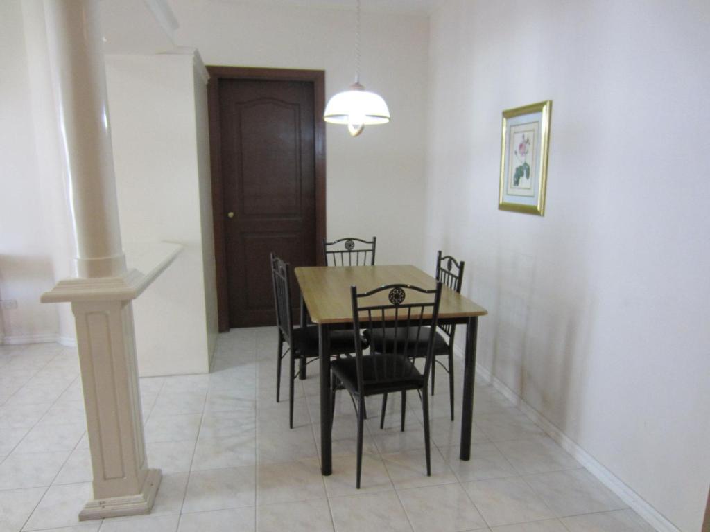 Davao City Chateau Del Mar מראה חיצוני תמונה